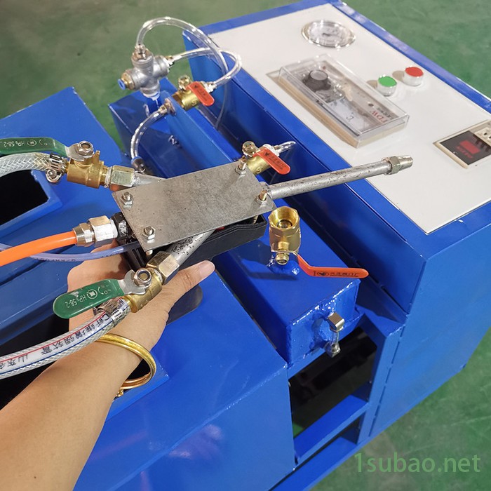 小型聚氨酯保温发泡机 低压注塑机 管道补口机图4