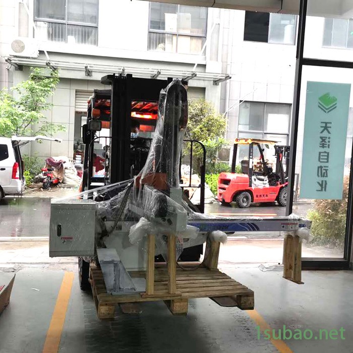 【天泽自动化】五轴机械手生产厂家 注塑机机械手代理批发 全国发货图2