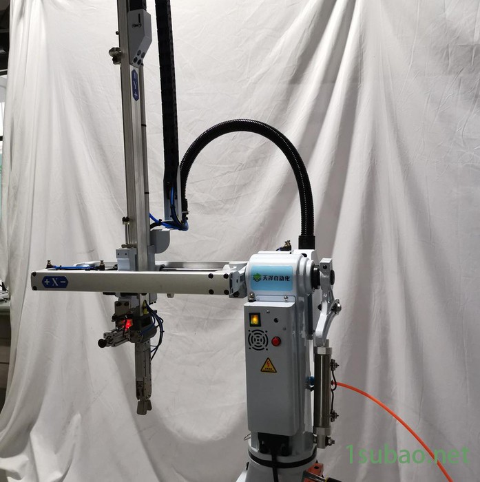 天泽自动化  注塑辅机供应商 注塑机机械手生产厂家 上海诚招代理图4