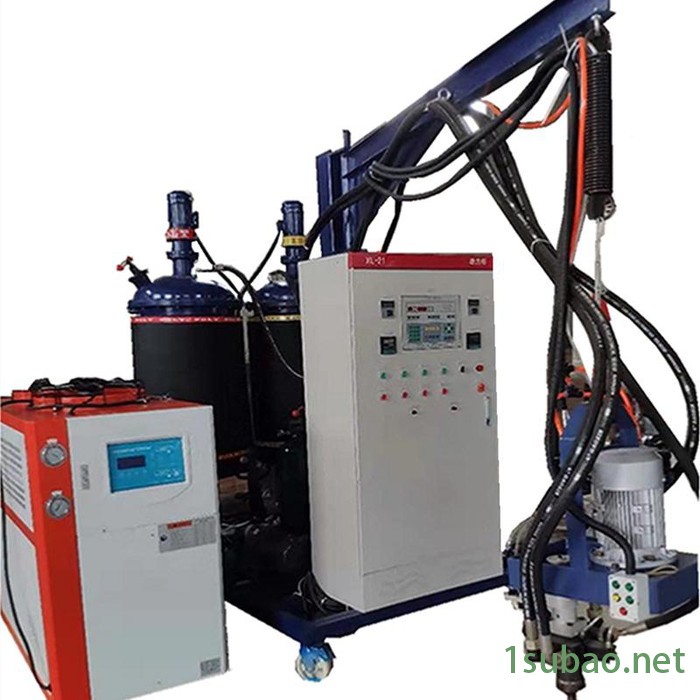 影视道具喷涂硬泡用聚氨酯发泡机图2