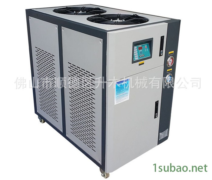 升木风冷式冷水机组发泡机图2