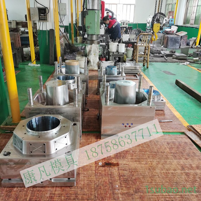 供应台州市黄岩塑胶桶模具厂家，10升 20升注塑成型模 油桶模具买多大的注塑机合适 注塑油桶模具图7