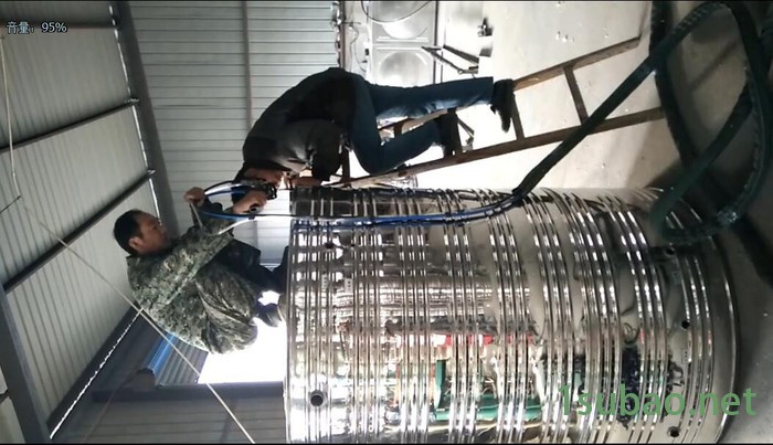 济南九旭JNJX-Q2600(D)聚氨酯浇注设备聚氨酯发泡机产品填充水箱保温图4