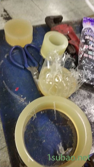 久耐机械 高低温聚氨酯弹性体浇注机 PU弹性体浇注发泡机 PU车轮脚轮胶辊浇注机 弹性体片材板材高温浇注机 聚氨酯发泡机图7