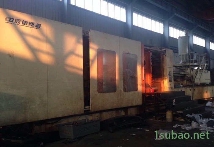 出售注塑机  震德2600T M5注塑机图2