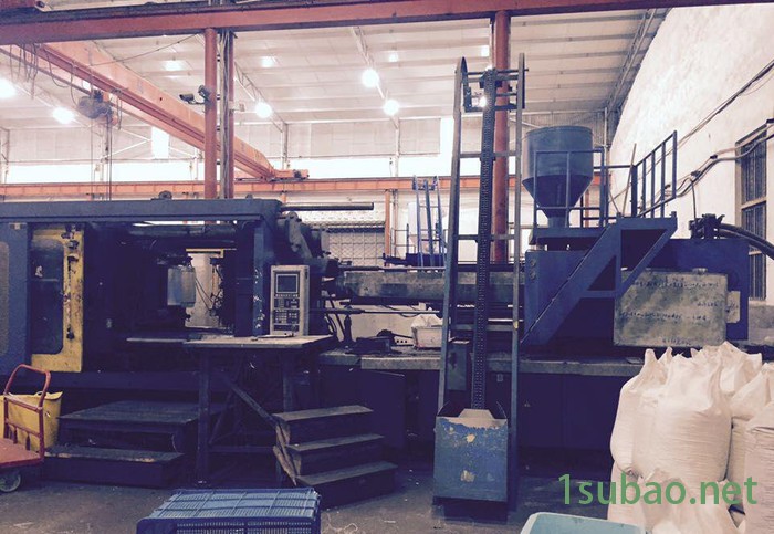 出售大型宁波注塑机  海太1000T   2010年图2