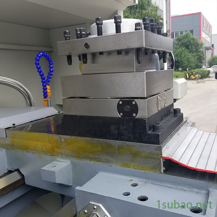 CK6180×1500卧式数控车床6180数控机床80135重型硬轨车床图5