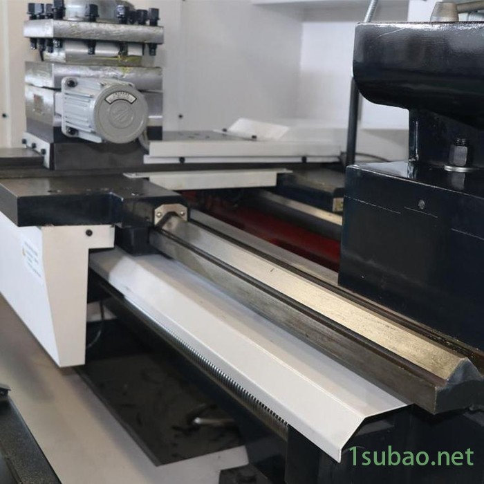 龙泽数控CK6150/1000无级变速-数控车床-CK6150车床-ck6150机床图4