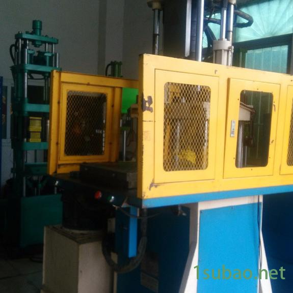 铭辉650 九成新铭辉650单滑板立式注塑机图2