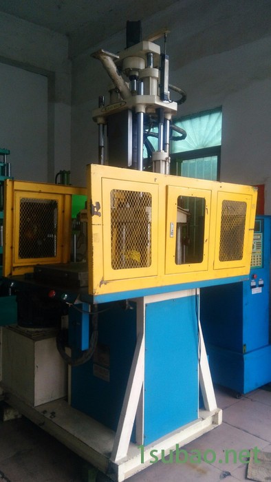 铭辉650 九成新铭辉650单滑板立式注塑机图3