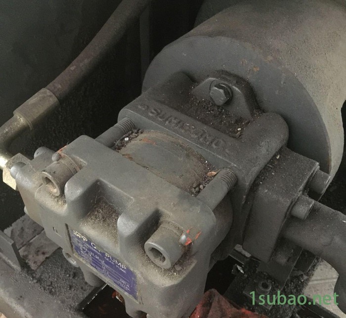 工厂特价转让2010年出厂海天卧式注塑机60T/SA600/HTF60W1图2