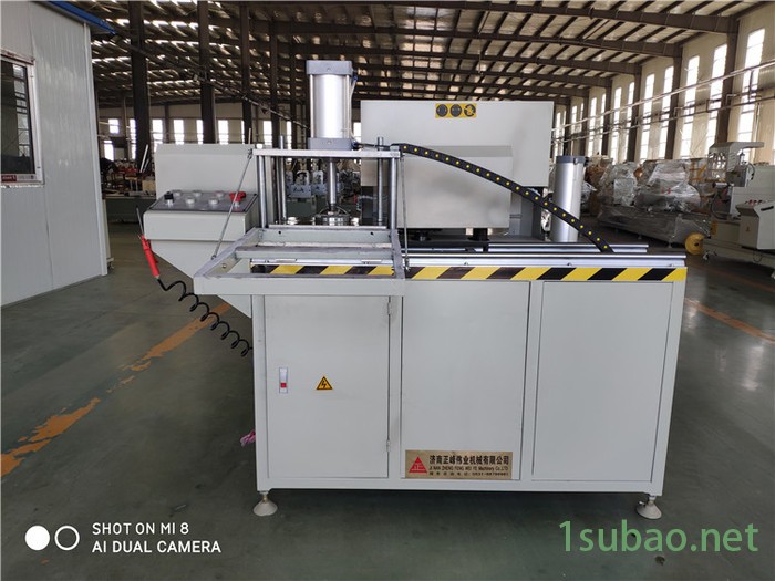 铝门窗加工设备价格  断桥铝门窗制作设备价格 端面铣床 中端铣图3