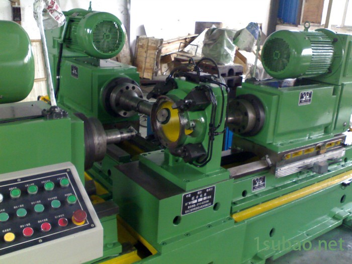 组合机床，专用机床，专用夹具，铣削头，镗削头，滑台，镗车头。图3