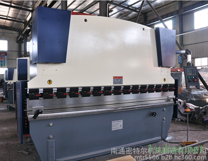 4米液压折弯机 WC67Y-125/4000 不锈钢等金属折弯专用机床 南通折板机图3