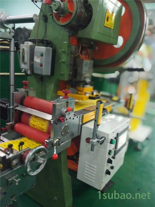 江苏泡棉电脑数控模切冲压设备，珠三角非金属材料冲压模切机图3