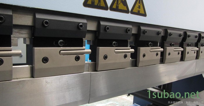 数控折弯机   折弯机  折弯机多少钱一台图2