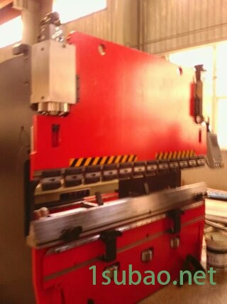 ASPSC20040K-3+1DNC600S数控折弯机图2