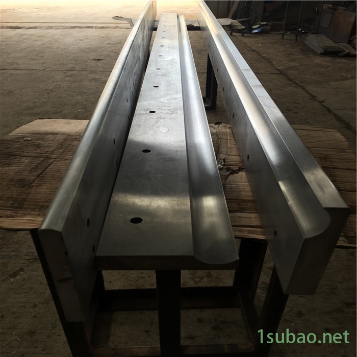 供应进口折弯机模具,LVD折弯机模具，数控折弯机模具，德国折弯机模具图4