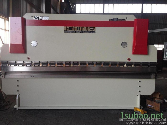 供应二锻重工WC67Y-125T/4500数控折弯机图2