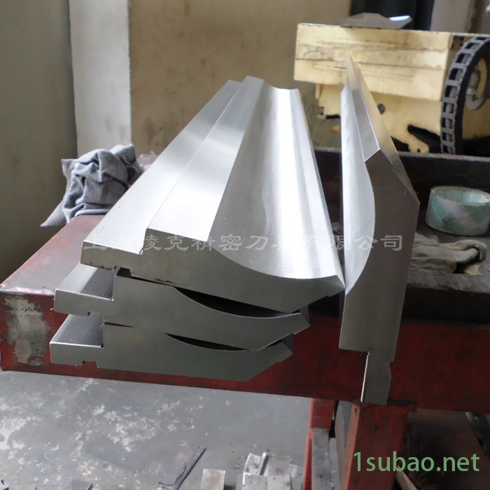 供应折弯机模具 数控折弯机模具 标准上下折弯机刀具 ** 材料保证 价格实惠图6