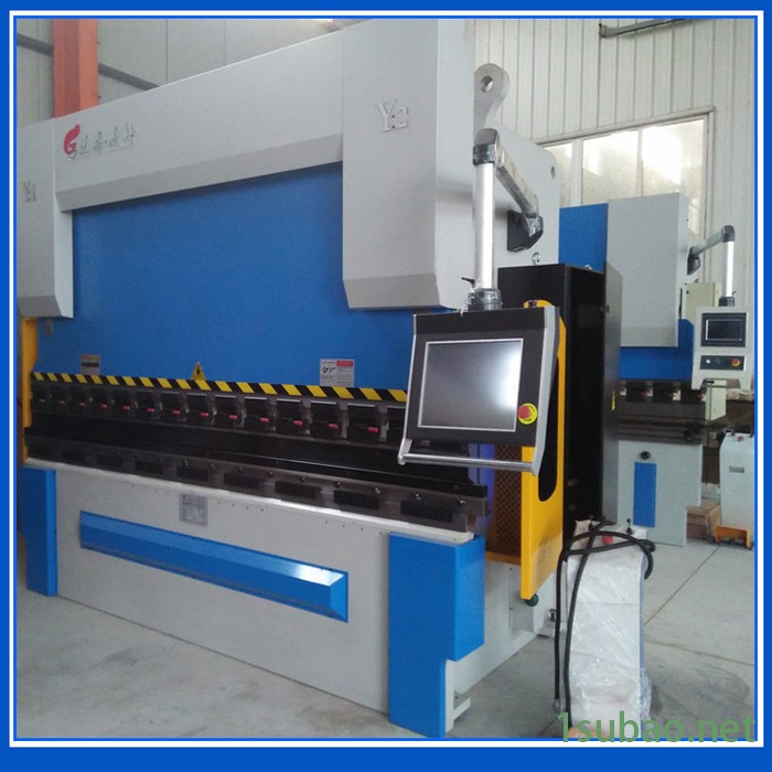 正泰高科WE67K-110T/3200.4+1+2电液伺服数控折弯机**图4