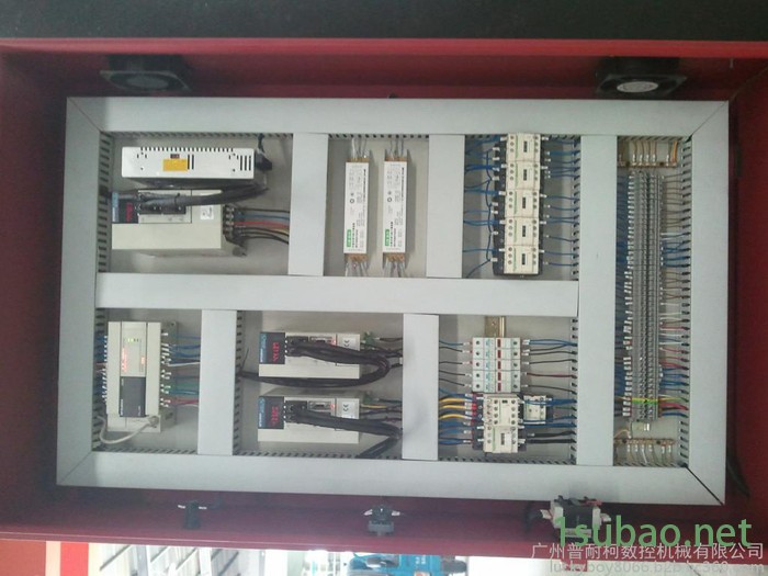 广州普耐柯数控折弯机 高品质折弯机 高精度折弯机 高稳定性折弯机 采用德国先进技术 中国折弯机 专压不锈钢铝板的专家图6