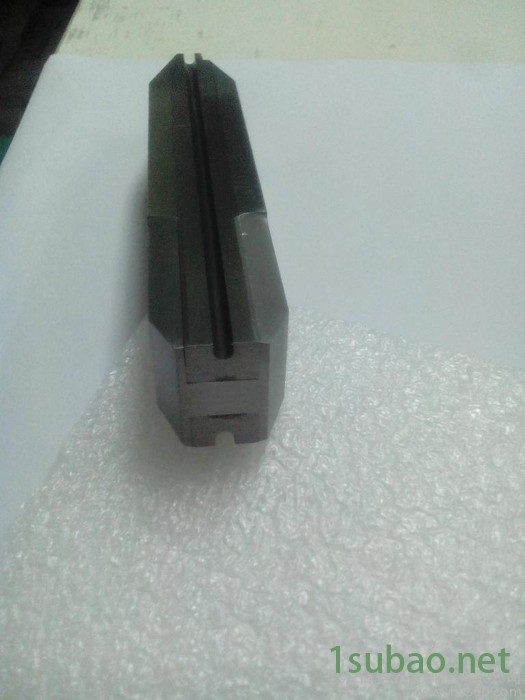 供应弹簧机工装刀具模具图2