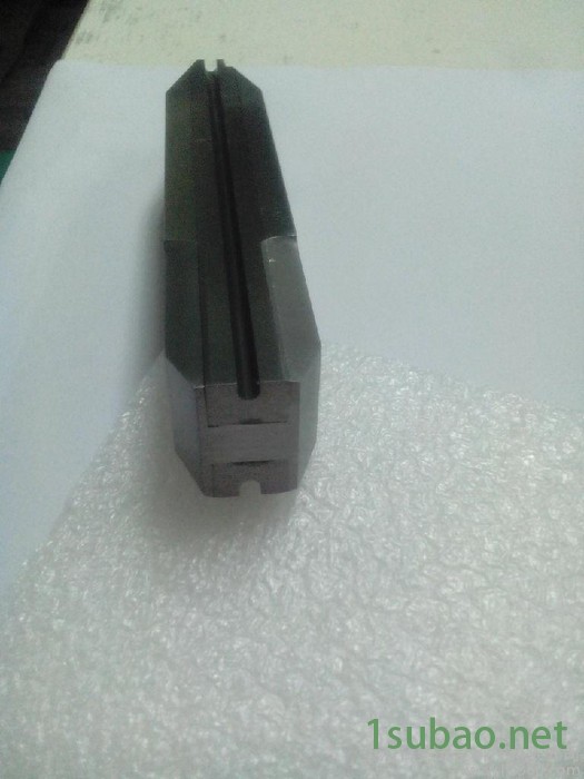 供应弹簧机工装刀具模具图3
