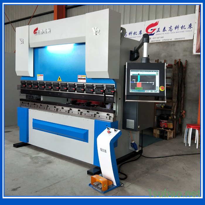 正泰高科双机联动WE67K-80T/2500-2电液伺服数控折弯机**图3