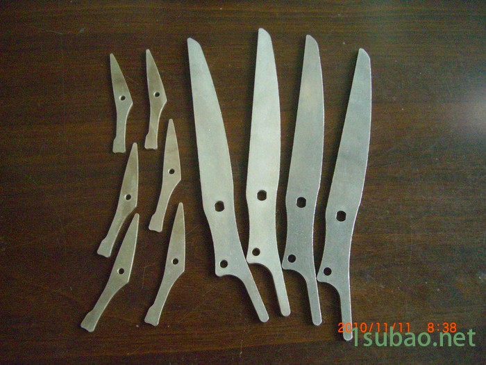 光亮淬火餐具表面热 不锈**具真空热加工图2