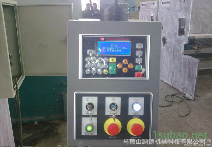 WC67K-30T/1600液压数控折弯机 小型数控折弯机图2