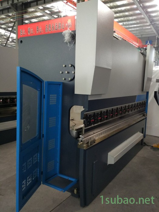 南京必拓数控机床100吨*3200 数控折弯机图6