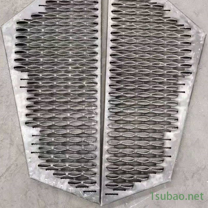 防滑板压花机 机械平台防滑板 常用规格 防滑板厂家图3