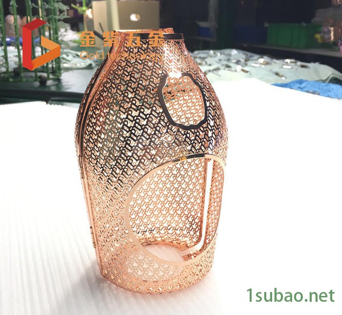 玫瑰金电镀加工 洋酒酒瓶套电镀 深圳电镀加工厂高品质镀金加工图2