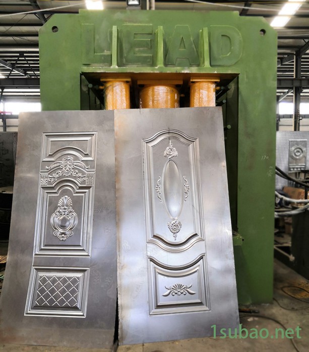 LEAD 液压机厂家  防盗门压花机生产厂家 2500T框架式压门花型设备图3
