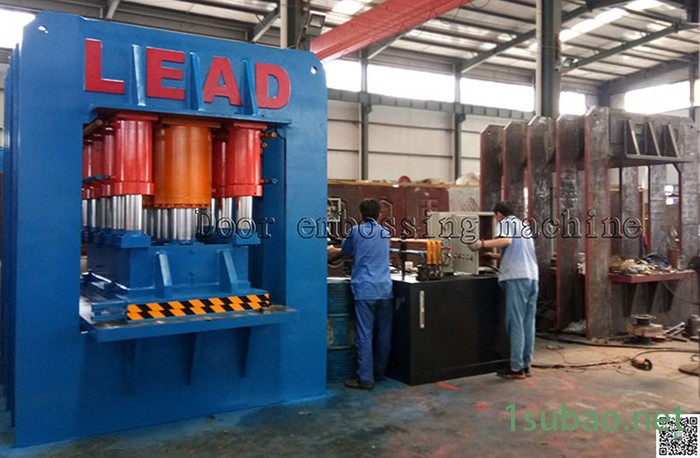 出口防盗门液压机2500吨  各规格压门机 LEAD不锈钢门面压花机图5
