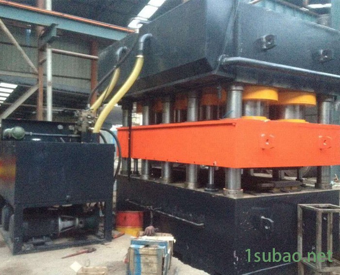 大量供应8000吨大铁门压花液压机  豪华庭院门压花机  ** 支持定做图2