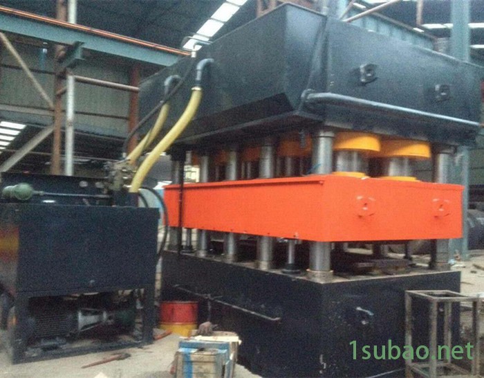 大量供应8000吨大铁门压花液压机  豪华庭院门压花机  ** 支持定做图5