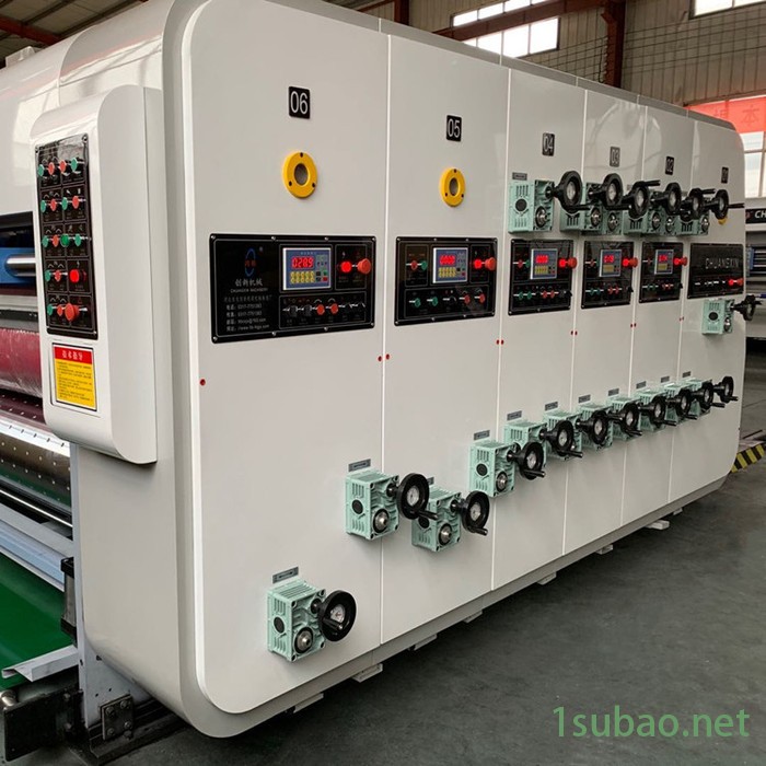 创新纸箱机械 高速印刷模切机 瓦楞纸板模切开槽机 现货供应纸箱三色印刷机图5