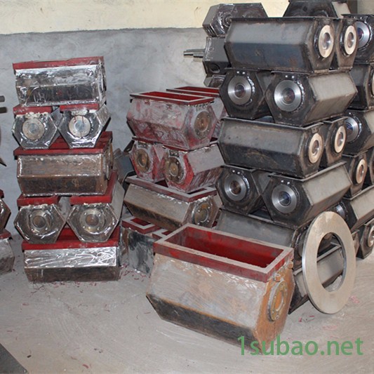 启鑫30升离心抛光机 36升离心光饰机 60升自动出料离心机 80升自动下料离心滚光机 120升自动离心研磨机图4