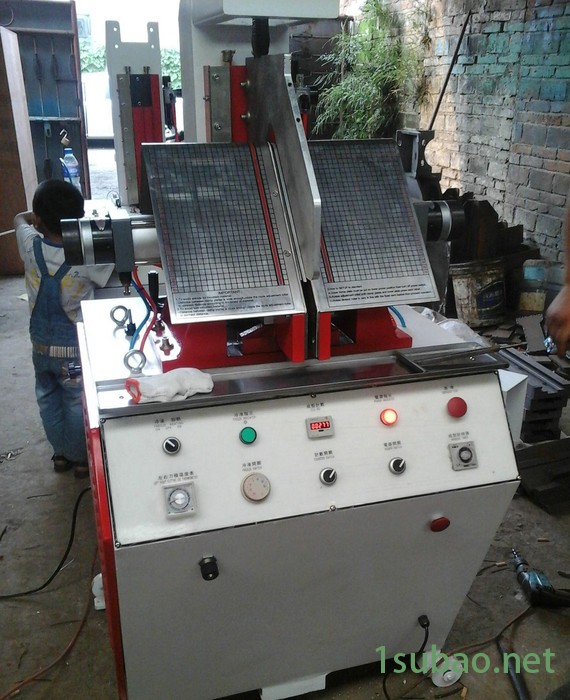 冷热定型机 盐城 温州直销 裁断机 下料机 模切机图3