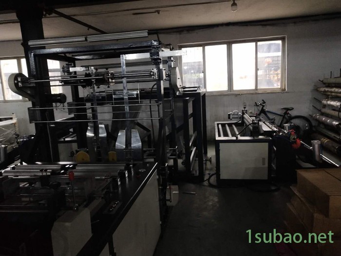 无纺布背心袋制袋机 无纺布立体袋平口袋制袋机 热切背心袋机图5