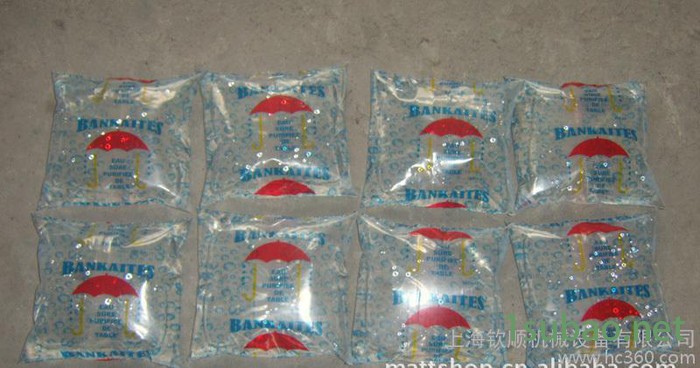 【】果汁液体包装机 小型液体包装机 三边封背封四边封包装机