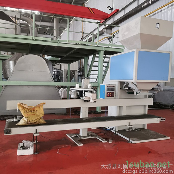 定量猪粪牛粪有机肥装袋机 自动称重颗粒包装机 颗粒无纺布包装机图4