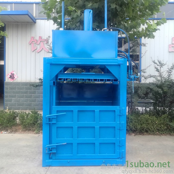 30吨塑料膜打包机价格 无纺布立式液压打包机 麻袋压缩机图2