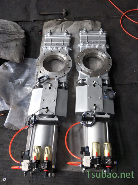 气动双开式刀型闸阀 伞齿轮双开刀型闸阀 双插板阀 电动双开刀型闸阀 气动双插板阀 一件代发图4