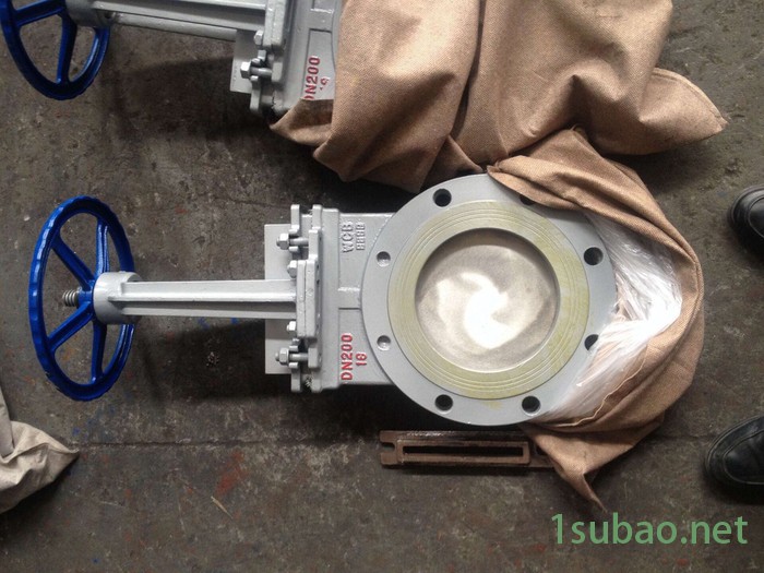 亚钛阀厂家批发环保除尘铸钢硬密封手动刀闸阀PZ73H-10C 适用介质灰渣 浆液一件代发 圆形梅花型可选浆闸闪 薄型闸阀图5