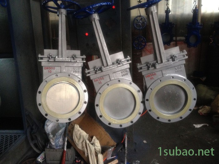 亚钛阀厂家批发环保除尘铸钢硬密封手动刀闸阀PZ73H-10C 适用介质灰渣 浆液一件代发 圆形梅花型可选浆闸闪 薄型闸阀图3