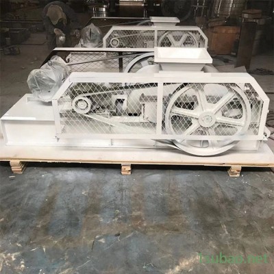 富德2PG-400*250齿滚粉碎机高效实验室齿辊破碎机供应矿石对辊磨粉机多功能对辊挤压粉碎机