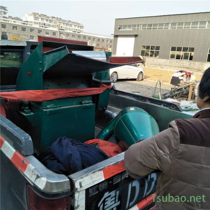 泰丰大型玉米饲料锤片粉碎机 化工晶体细磨机 制香造纸粉碎机组图2